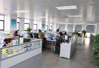 晋宁商场铁艺花箱订做厂家